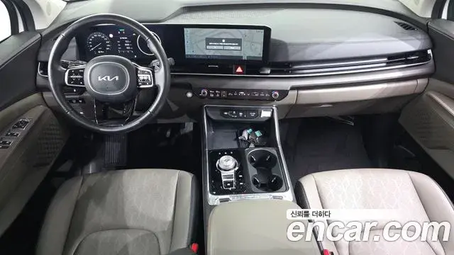 Kia Carnival 2024 — Photo 7/20