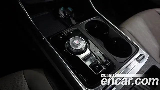 Kia Carnival 2024 — Photo 9/20