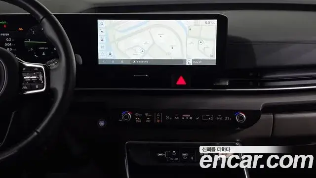 Kia Carnival 2024 — Photo 13/20