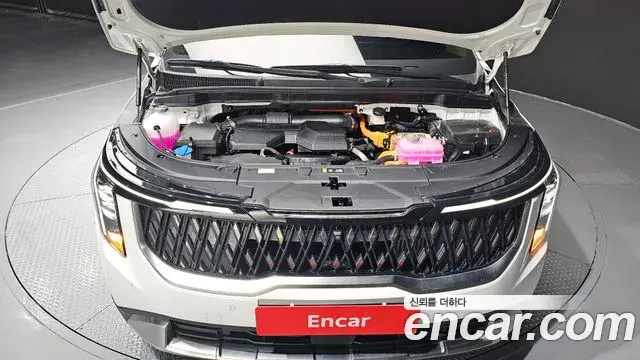 Kia Carnival 2025 — Photo 6/20