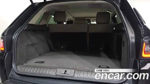 Land Rover Range Rover Sport 2018 — Photo 18/20