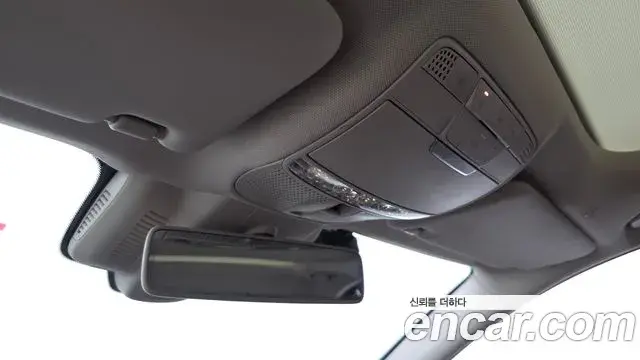 Mercedes-Benz E-Class 2019 — Şəkil 18/20