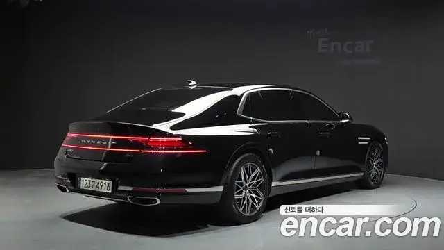 Genesis G90 2022 — Şəkil 2/20