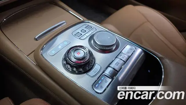 Genesis G90 2022 — Şəkil 9/20