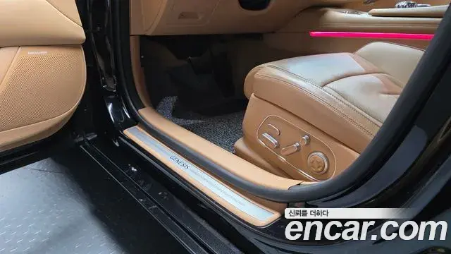 Genesis G90 2022 — Şəkil 12/20