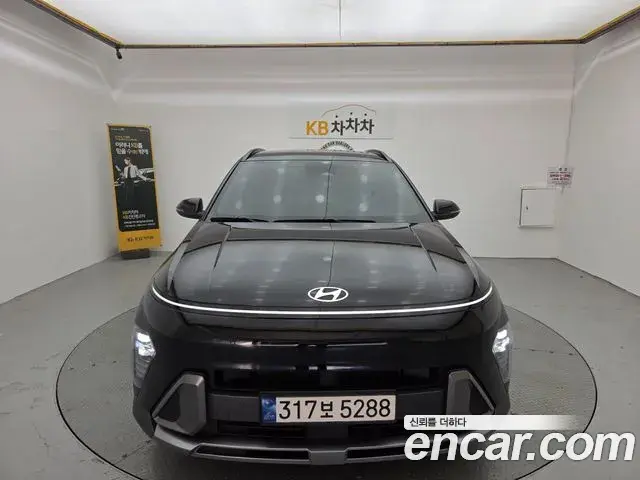 Hyundai Kona 2023 — Фото 2/20