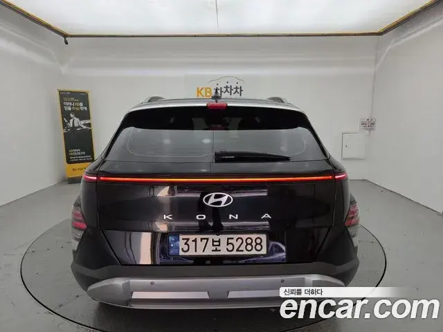 Hyundai Kona 2023 — Фото 3/20