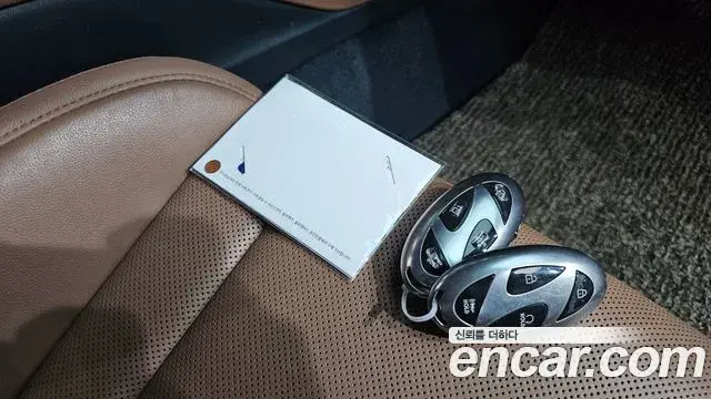 Hyundai Grandeur 2023 — Şəkil 17/20