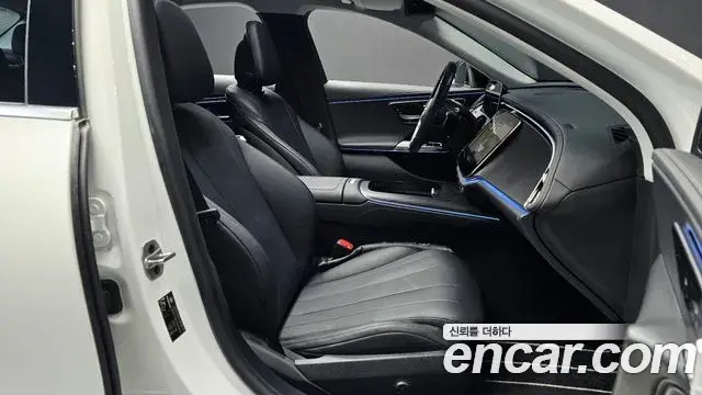 Mercedes-Benz E-Class 2024 — Şəkil 12/20