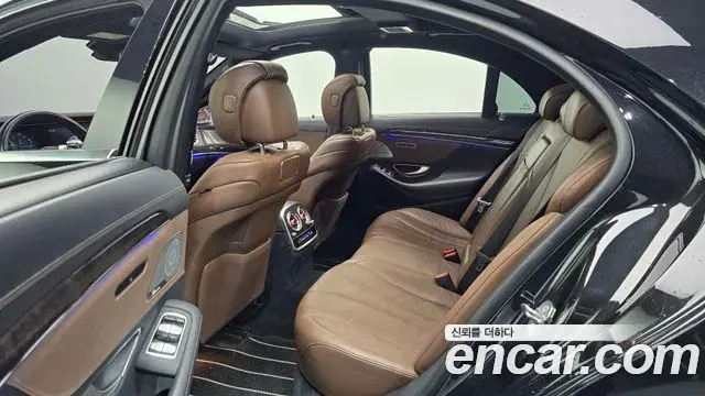 Mercedes-Benz S-Class 2018 — Şəkil 12/20