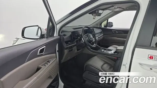 Kia Carnival 2024 — Photo 10/20