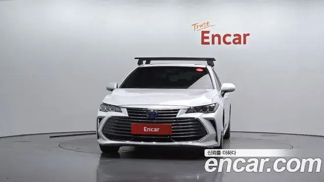 Toyota Avalon 2019 — Photo 3/20