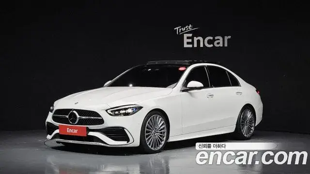 Mercedes-Benz C-Class 2023 — Photo 1/20
