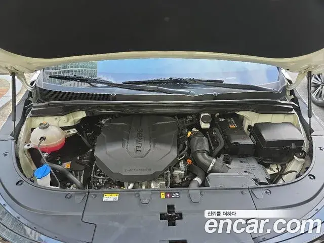 Kia Carnival 2025 — Photo 6/20