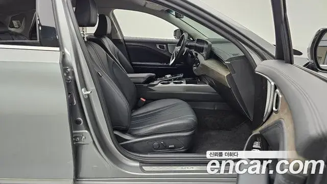 Kia K8 2023 — Photo 11/20