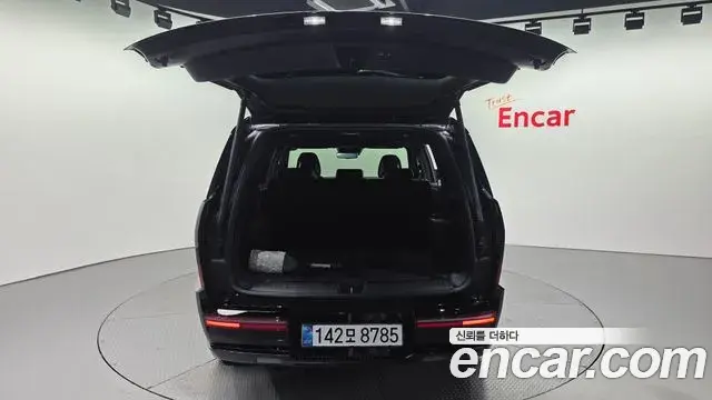 Hyundai Santa Fe 2025 — Photo 19/20