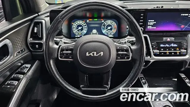 Kia Sorento 2021 — Фото 15/20