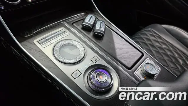 Genesis GV80 2020 — Photo 9/20