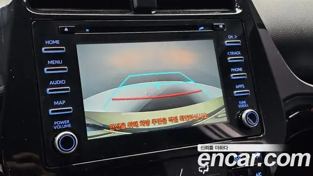 Toyota Prius 2021 — Фото 15/20