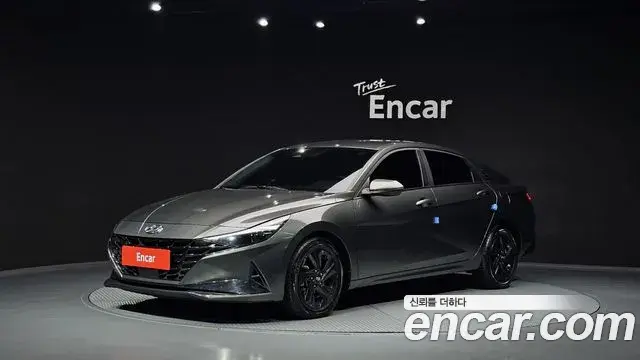 Hyundai Avante 2022 — Photo 1/20