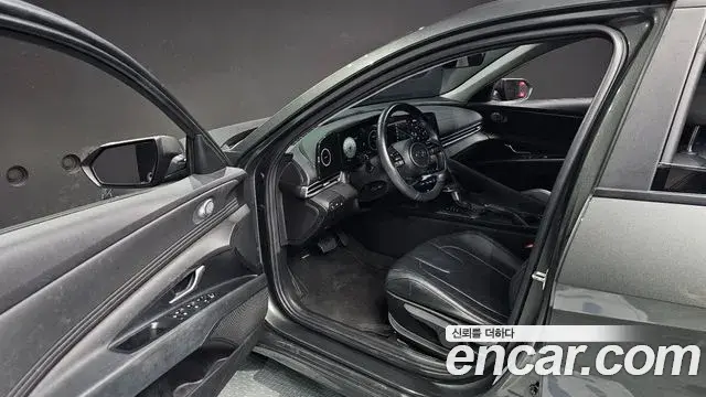 Hyundai Avante 2022 — Photo 10/20