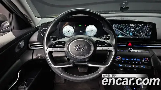 Hyundai Avante 2022 — Photo 13/20