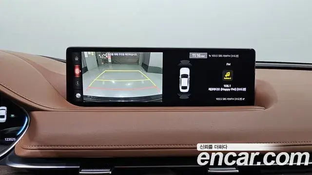 Genesis Electrified G80 2021 — Photo 17/20