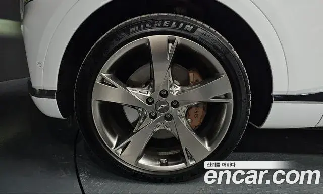 Genesis GV80 2022 — Photo 5/20