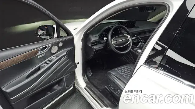 Genesis GV80 2022 — Photo 11/20