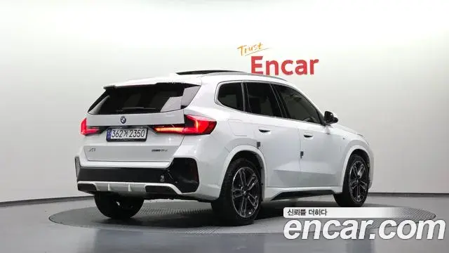 BMW X1 2024 — Photo 2/20