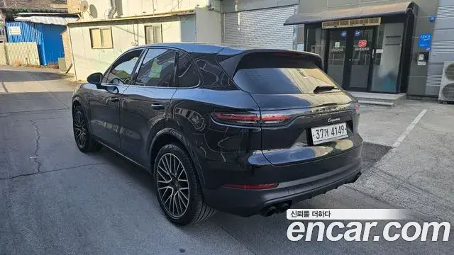 Porsche Cayenne 2019 — Şəkil 11/20