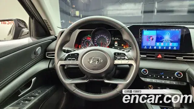 Hyundai The New Avante Hybrid 2020 — Photo 12/20