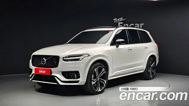 Volvo XC90 2020 — ფოტო 2/20