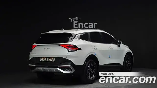 Kia Sportage 2023 — Şəkil 9/20