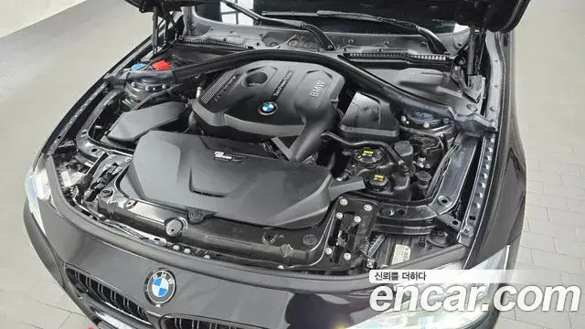 BMW 3 Series, 2018