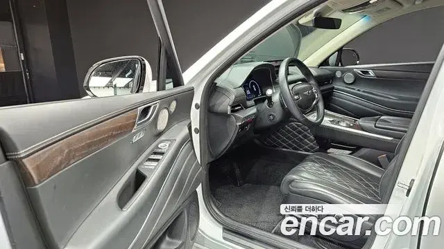 Genesis GV80 2020 — Photo 11/20