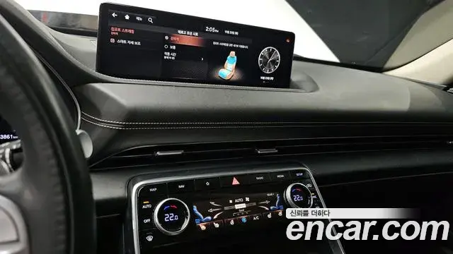 Genesis GV80 2020 — Photo 15/20
