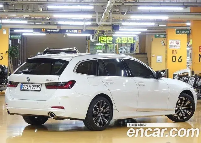 BMW 3 Series 2025 — ფოტო 8/20