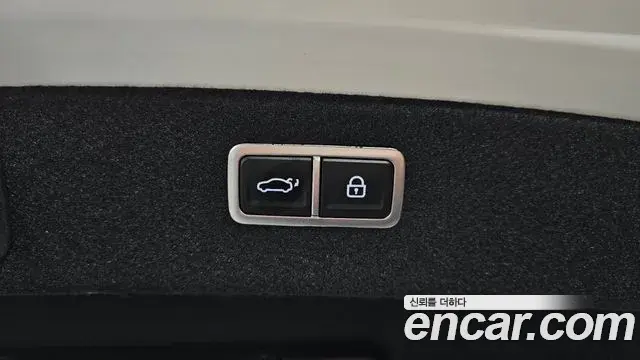 Genesis G80 2022 — Photo 10/20
