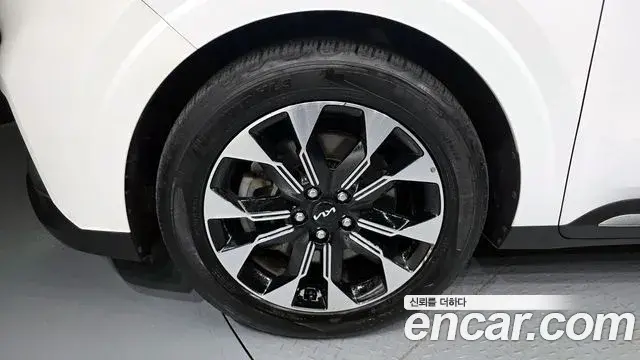 Kia Carnival 2020 — Фото 5/20
