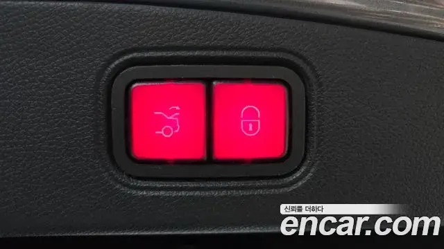 Mercedes-Benz E-Class 2018 — Photo 15/20