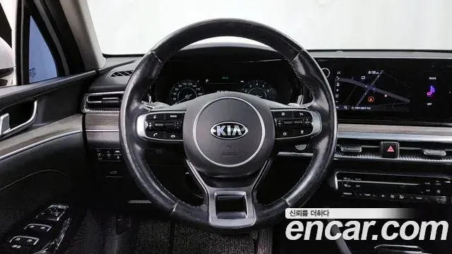 Kia K5 2020 — Şəkil 8/20