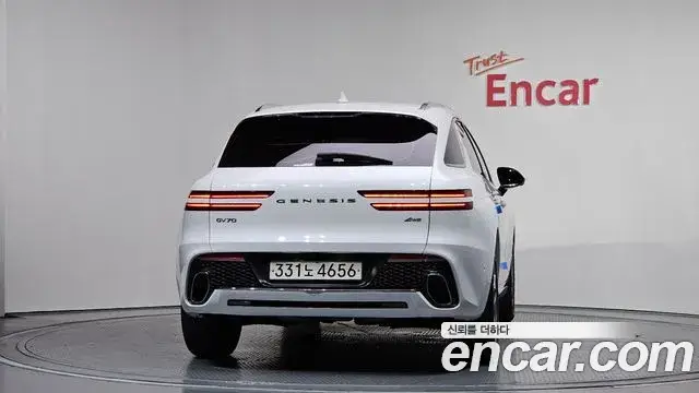 Genesis GV70, 2021