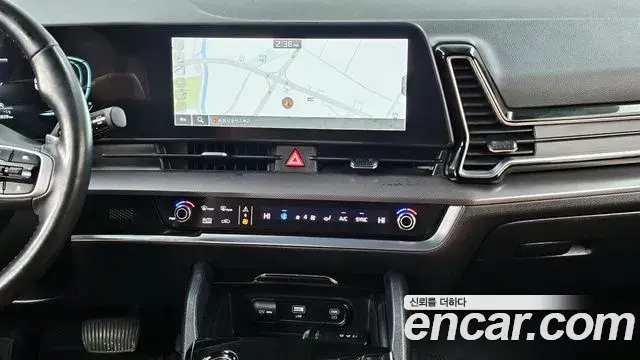 Kia Sportage 2021 — Photo 8/20