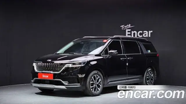 Kia Carnival 2020 — ფოტო 3/20