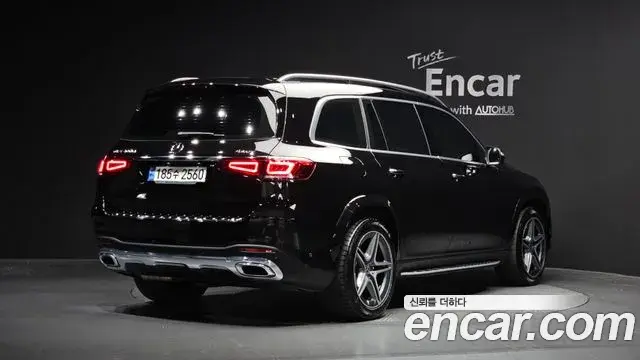 Mercedes-Benz GLS-Class 2022 — Photo 1/21
