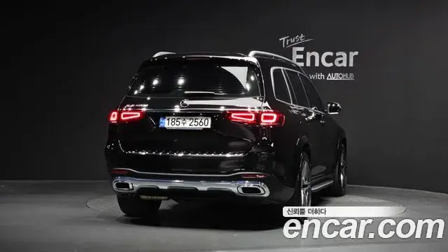 Mercedes-Benz GLS-Class 2022 — Photo 11/21