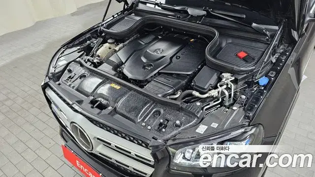 Mercedes-Benz GLS-Class 2022 — Photo 18/21