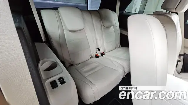 Mercedes-Benz GLS-Class 2022 — Photo 13/21