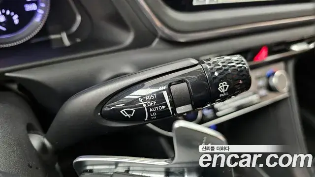 Hyundai Sonata Hybrid 2021 — Şəkil 16/20